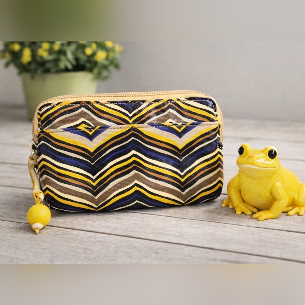 FOSSIL Vintage Blue and Yellow Patterned Pouch Bag.